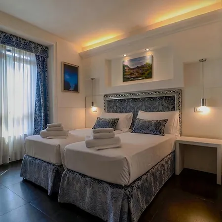 Pensjonat Imperial - Civis 4*