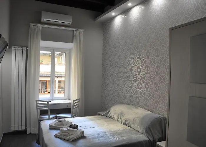 インペリアル スイート ゲストハウス